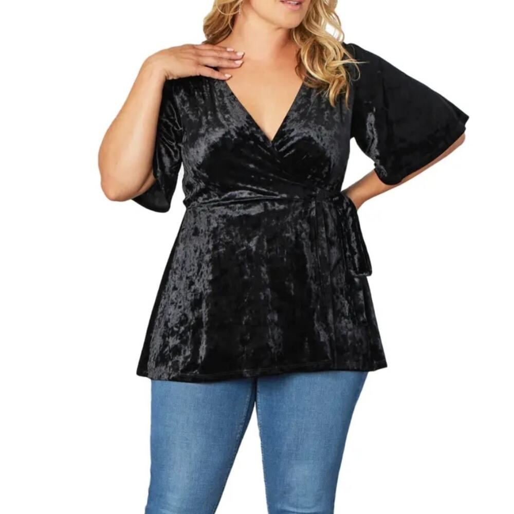 Kiyonna Vixen velvet wrap top black sz 3X